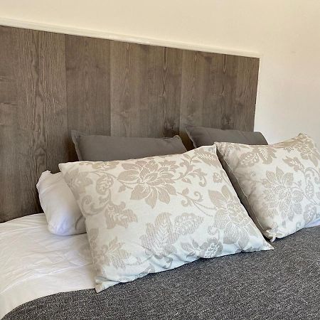 ויגו O Largo Rooms מראה חיצוני תמונה